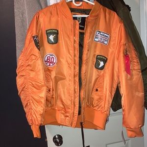 Brand new bomber jacket coast 275$ American never worn